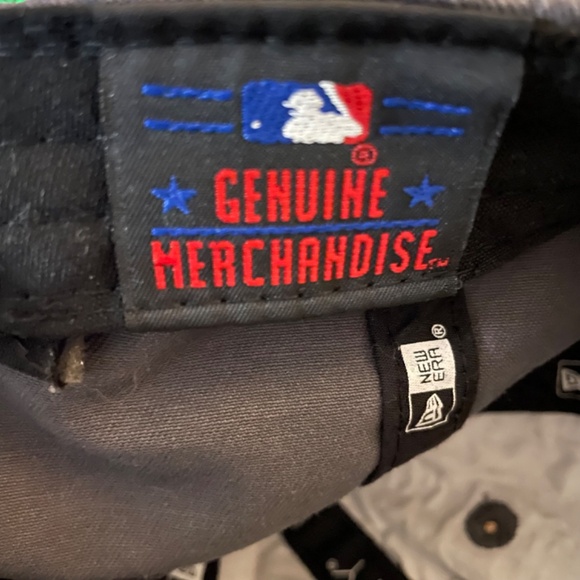 New York Yankees MLB Baseball Hat Gray Embroidered Logo Adjustable – LIKE NEW - Picture 14 of 14